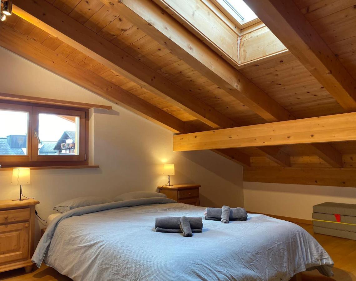 Appartement Attic In The Alps à Luzein Extérieur photo