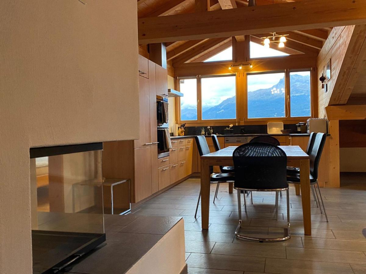 Appartement Attic In The Alps à Luzein Extérieur photo